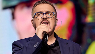 Пономарьов у святковому ковпаку та з песиками показався на своє 52-річчя. Фото