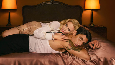 67-річна Мадонна у корсетному луці знялася в пристрасній рекламі Dolce&Gabbana з таємничими чоловіками. Відео