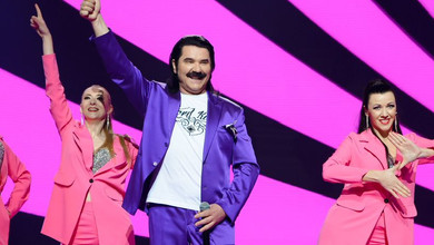 Зібров із дискоболом на голові презентував запальний саундтрек осені. Відео