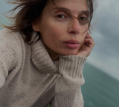 Дякую, що вибрала мамою саме мене: Карпа щемливо привітала з 15-річчям свою первістку