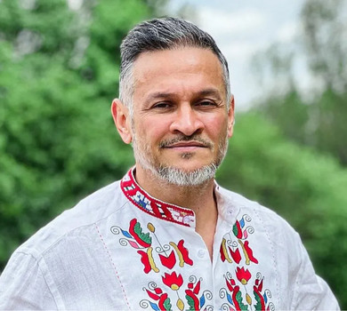 Складне дитинство, викрадення та конфлікт з Тищенком: цікаві факти про Ектора Хіменеса-Браво