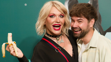 Свиня Melovin, Монро з бананом та Матвієнко й Мірзоян у стрибку: в столиці роздали премію МУЗВАР-2023