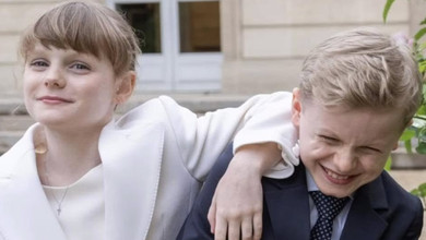 Двійнята-ювіляри: княжий палац Монако кумедними фото привітав Габріелу та Жака з 10-річчям