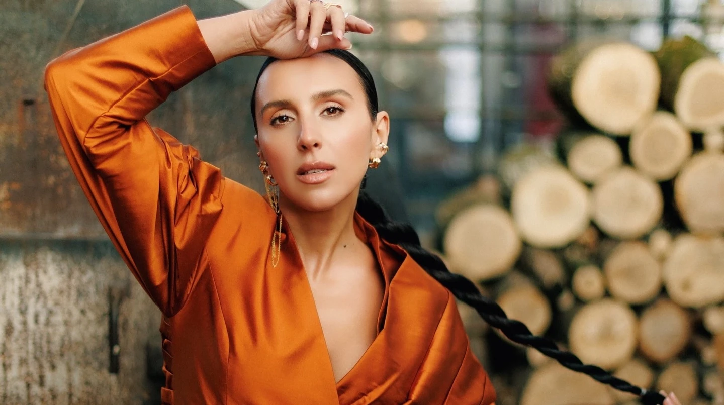 Найбільша любов: Джамала зворушила музичним дуетом із 7-річним сином. Відео