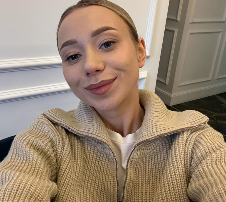 Перед вами щаслива людина: Репяхова показалася після операції та повідомила її причину