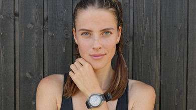 Магучіх коло океану розважилася кумедним танцем після тренування. Відео