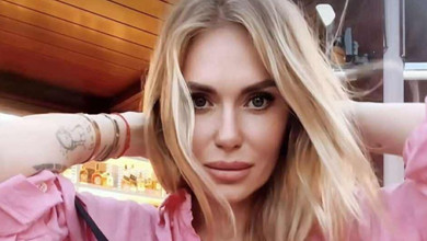 Йшла і плакала: Камінська в Іспанії потужила за рідною Одесою та за минулим, якого ніби не було. Відео