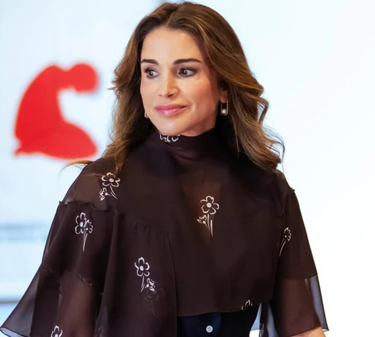 Королева Ранія замилувала фото з молодшим сином у святковий день