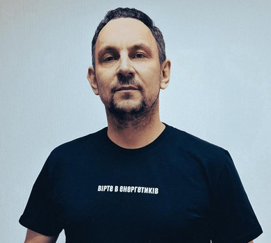 Контрабанда, моторошне ДТП і невідомий шлюб: цікаве з біографії Валерія Харчишина