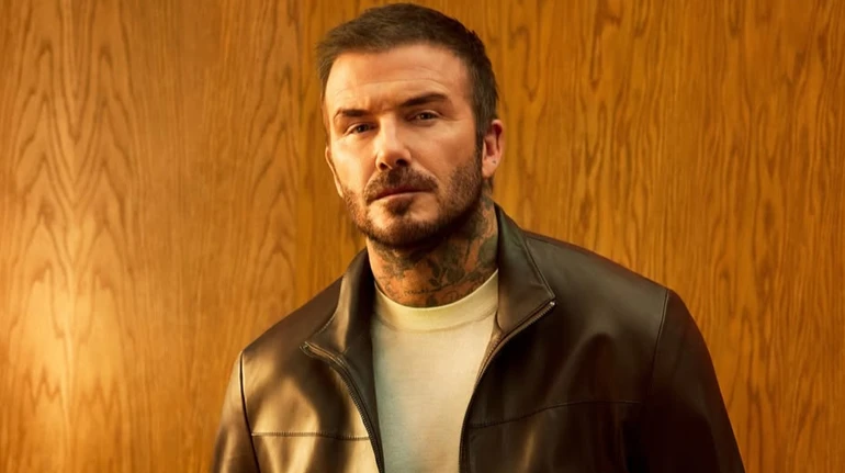 Мотивація від Девіда: Бекхем посвітив торсом під час силового тренування. Фото