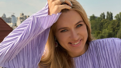 Горбачова після заяви про розставання з Нікітіним показалася в міні та поміркувала про власний шлях