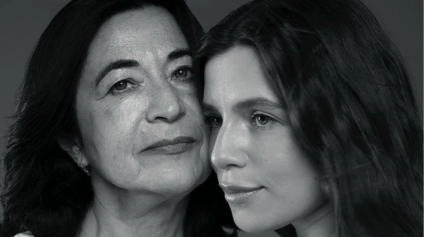 Соловій привітала маму з днем народження та показалася з нею в дитинстві і зараз