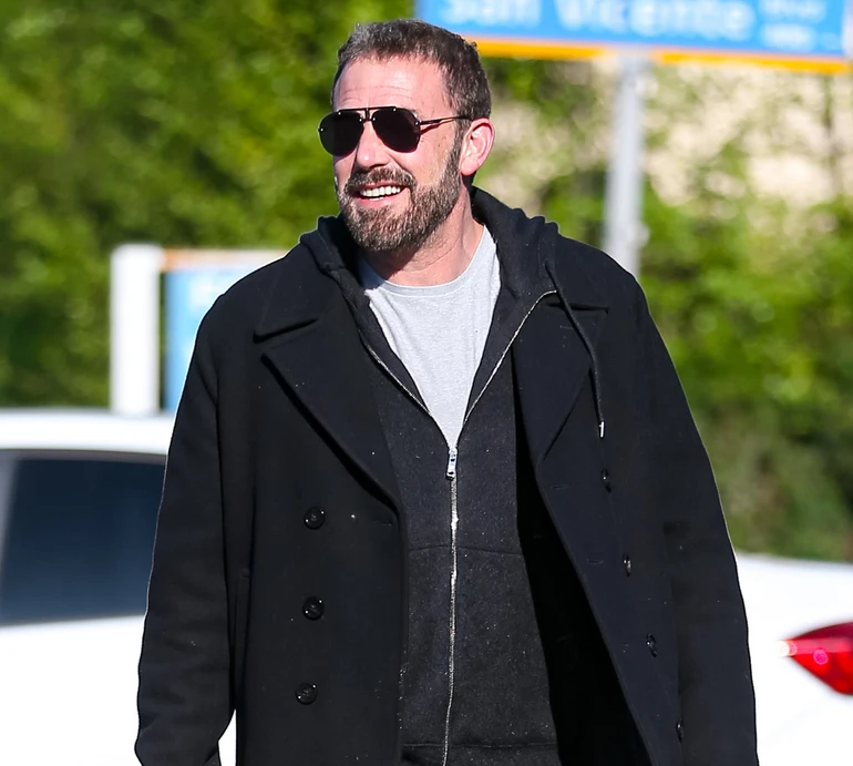 Прощавай, брутальність: 51-річний Аффлек позбувся фірмової борідки. Фото