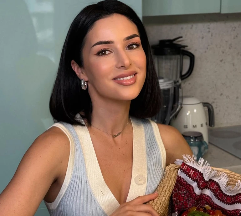 Без вина і м'яса: Огнєвіч показала, з чого складається її великодній кошик. Відео