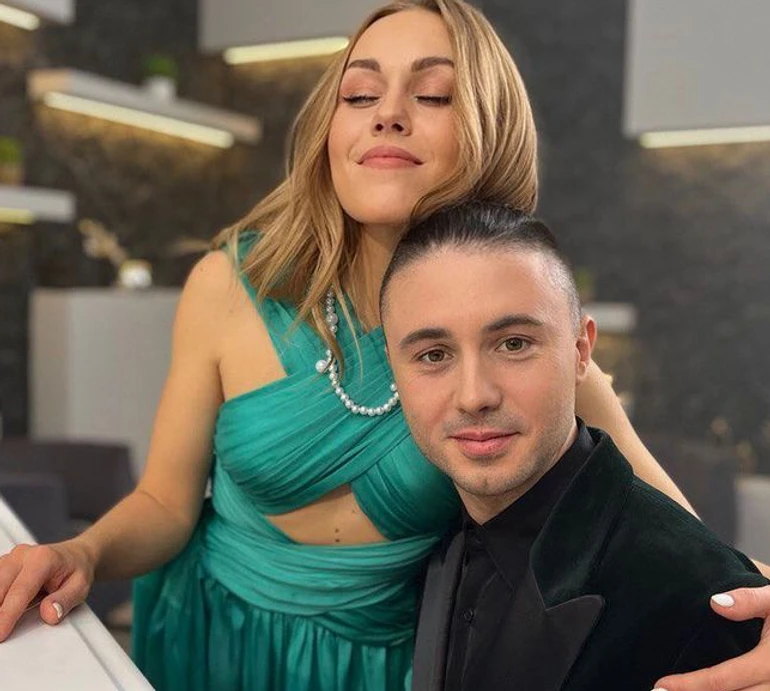 Якщо чоловік хоче, він знайде опалення: Тарас Тополя та Alyosha посперечалися через її ревнощі