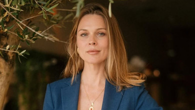 Фреймут показала дитяче фото з братом мрії та замилувала своєю схожістю з молодшою донькою