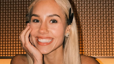 Квіткова під час спонтанної поїздки в Одесу наробила фото свого засмаглого тіла в бікіні