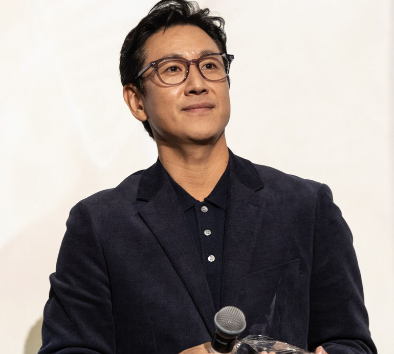 Зірку Паразитів знайшли мертвим після 19-годинного допиту у справі про наркотики і шантаж