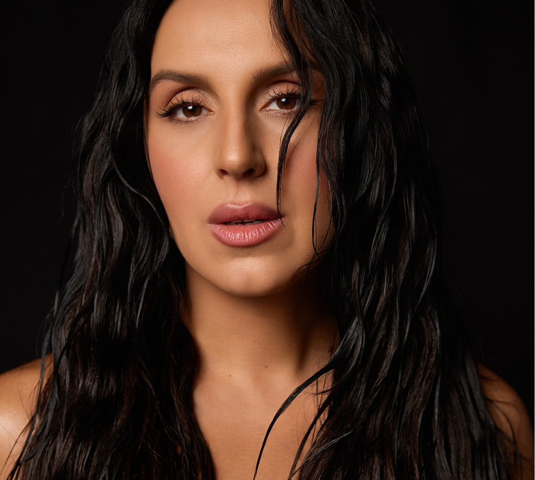 З тобою поряд виглядаю на 23: Джамала в день народження показала свій найкращий подарунок