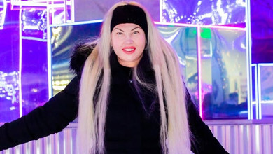 11-річні дочки Камалії у коктейльних сукнях і на підборах підтримали зіркову маму на премії YUNA. Фото