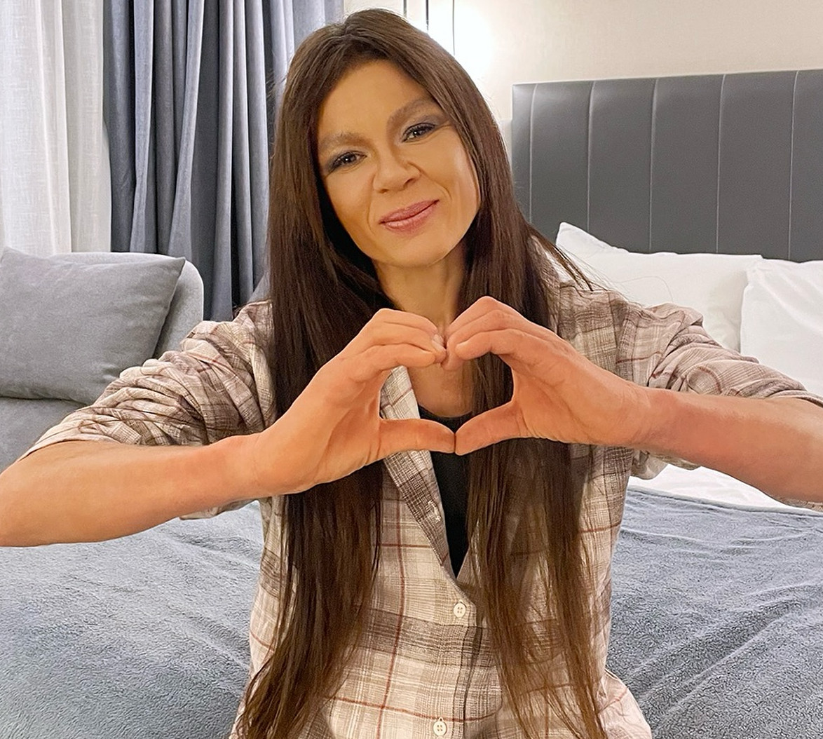 Найбільша моя мрія: Руслана у Львові показала рідкісне фото з мамою і татом