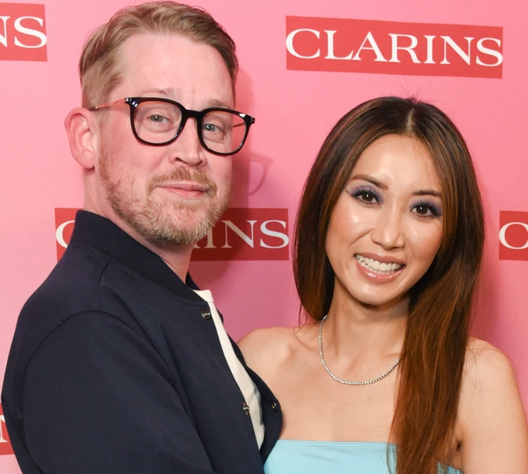 Рідкісний вихід: Маколей Калкін із нареченою показалися на вечірці в Лос-Анджелесі. Фото