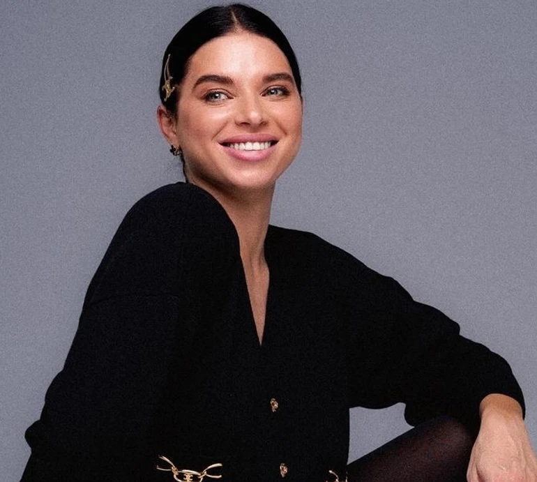 Дружина Усика зацілувала його після перемоги над Ф'юрі. Фото