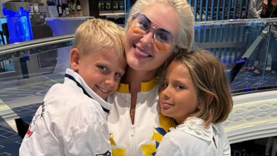 Бужинська з молодшими дітьми і чоловіком замилували обіймами на тлі норвезьких краєвидів