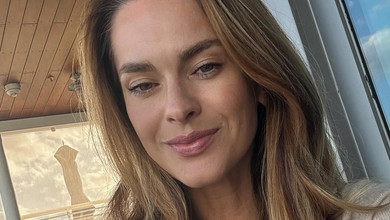 Стефанко в молочному плетиві замилувала сімейним Днем подяки на березі океану