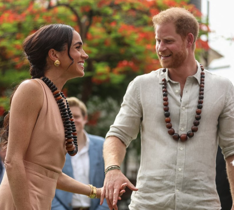 Меган Маркл у день народження доні пригадала її крихітну на руках у принца Гаррі та свої танці в пологовому. Фото, відео