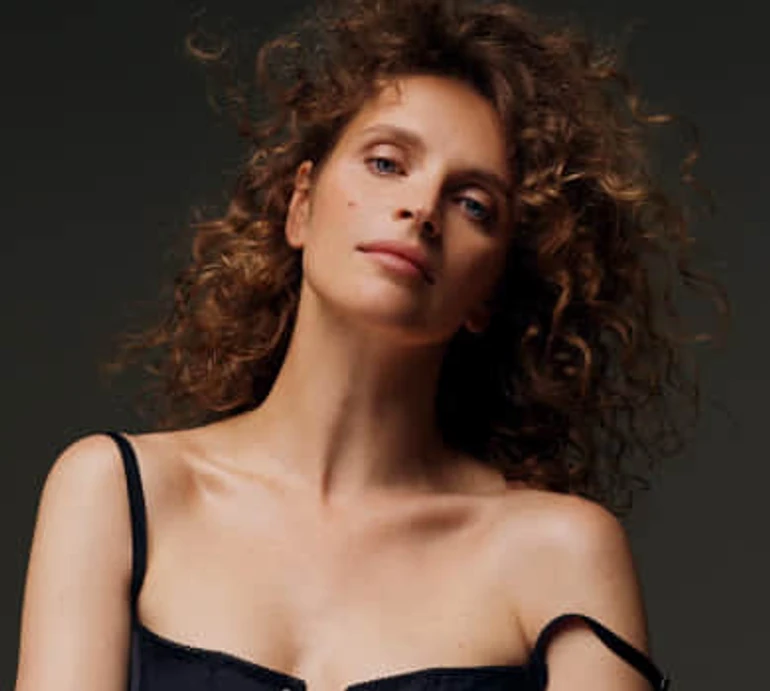 Вагітна Гузема знялася топлес для Vogue. ФОТО