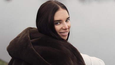 Рожеві наліпки та цьомчики на селфі: Усик замилувала дівчачими розвагами з молодшою дочкою