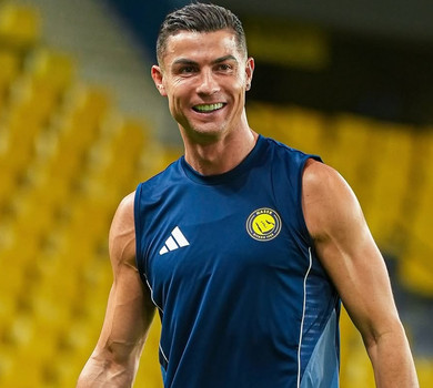 Після сауни: Роналду похизувався рельєфним тілом у самих боксерах. Фото