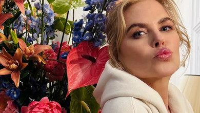 Ніколь Кідман замилувала обіймами з дочками та показалася під водою на сімейному відпочинку. Фото