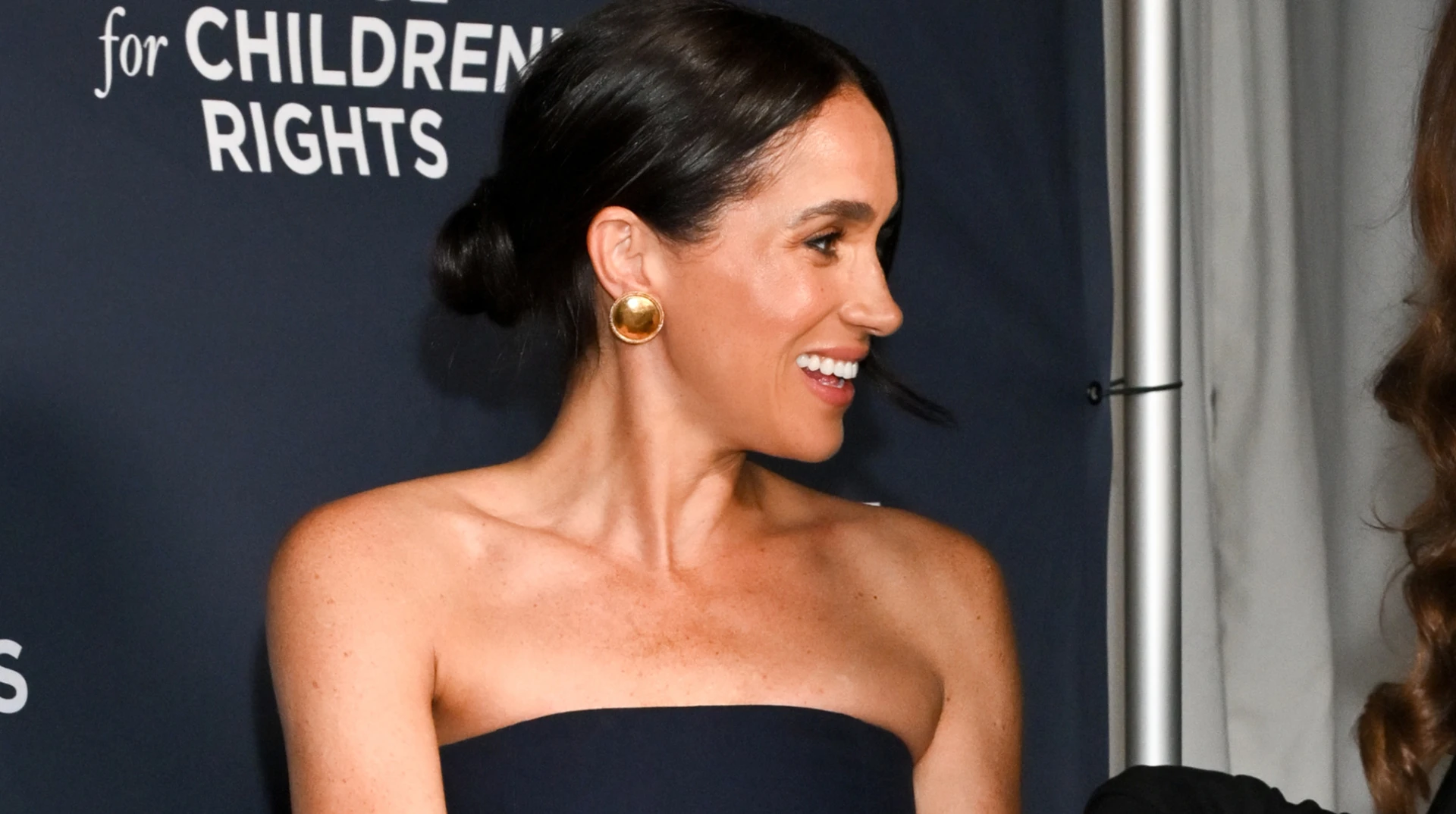 Меган Маркл в образі за понад $33 тисячі підтримала подругу на заході у Каліфорнії