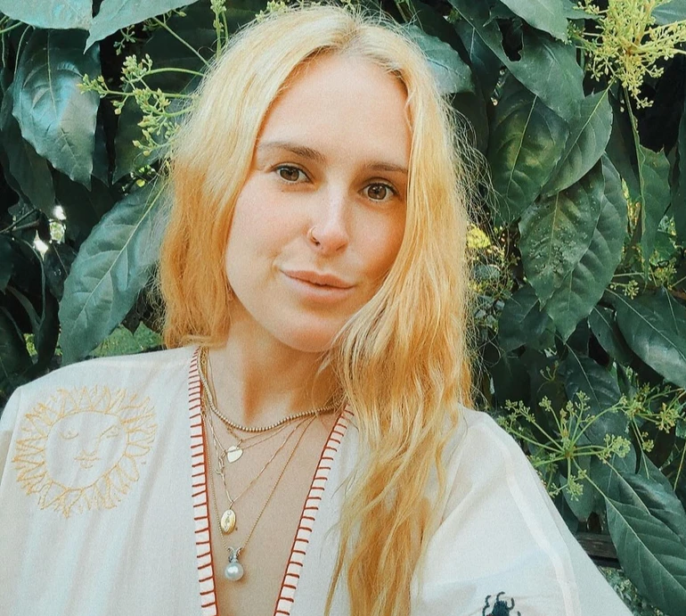 Любов до себе в усіх формах та розмірах: донька Вілліса та Мур через рік після пологів показалася у купальнику