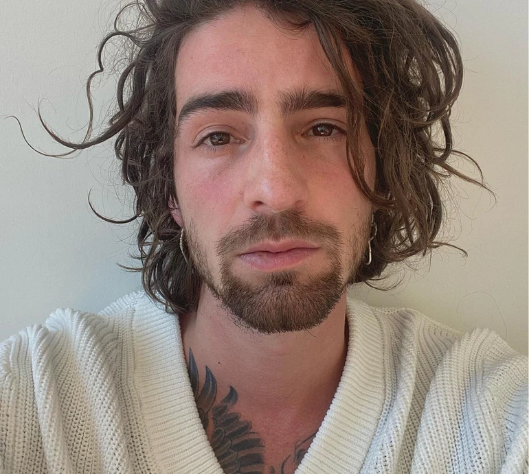 Йшов до цього 36 років: Дантес показав, як готувати смачні стейки на грилі. Відео