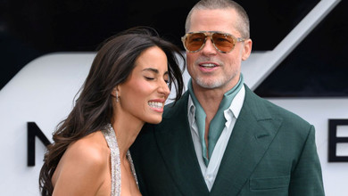 Смарагдовий Пітт у шалику пригорнув сяючу кохану та пообіймався з Крузом на прем'єрі в Лондоні