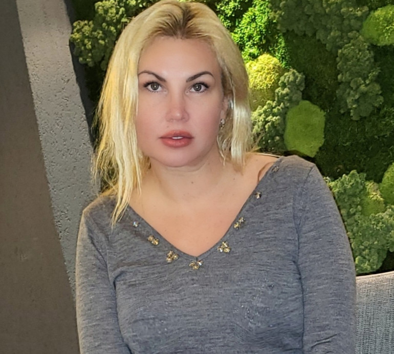 Камалія показалася в купальнику під час купання на Водохреща. Відео