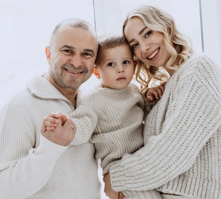 В Україні з таким діагнозом людей приблизно 50: Репяхова про рідкісний розлад у їхнього з Павліком сина та прогнози лікарів