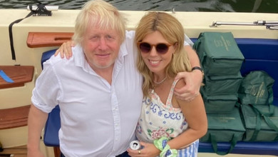 Справжній хаос: дружина Бориса Джонсона показала розваги з ним і чотирма дітьми. Фото