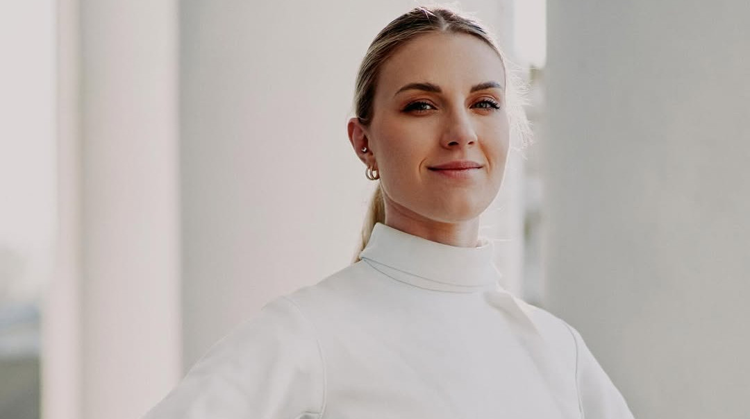 Більше уваги розтяжці: вагітна Харлан поділилася своїм корисним тренуванням. Відео