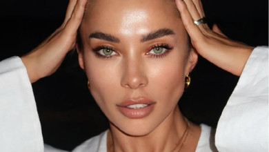 Не хочу бути кращою: Неплях у червоному бікіні та короні зустріла свої 31 та заявила, що більше не конкурує з жінками