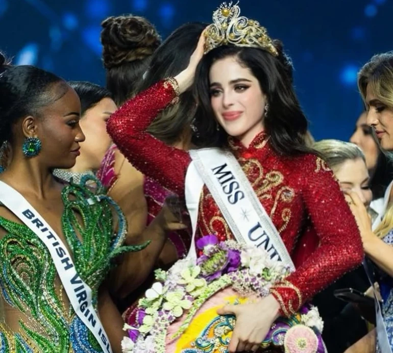 Міс Всесвіт 2025 стала учасниця, яку публічно образив директор конкурсу. Фото