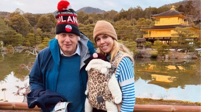 Повністю змінив моє життя: дружина Джонсона у 6-ий день народження первістка поділилася теплими сімейними фото