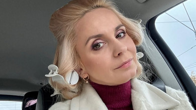 Ребрик у бігудях пожалілася на мамський режим та показалася зі своїм фанклубом