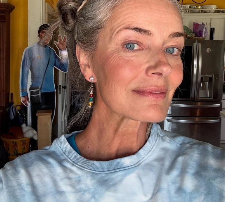 Другі найдовші стосунки в моєму житті: 60-річна Порізкова показалася з нареченим у їхню романтичну дату