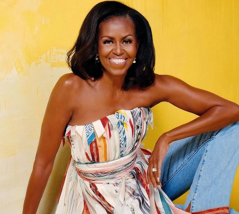 Така ж енергійна, як і завжди: 61-річна Мішель Обама розповіла, що допомагає їй почуватися красивою та як вони з чоловіком зберігають романтику у шлюбі