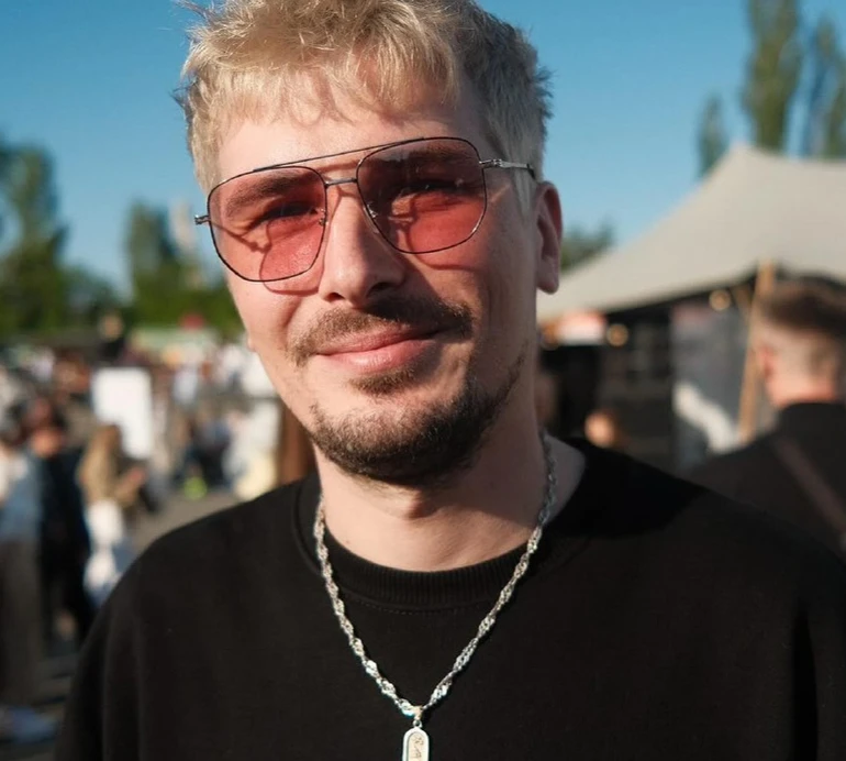 POSITIFF і Сахневич одружилися і показали романтичні фото