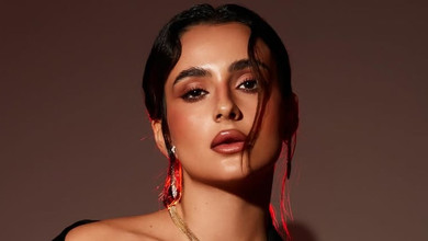 Будеш яблучко?: Трінчер в образі біблійної спокусниці посвітила голими принадами для фото